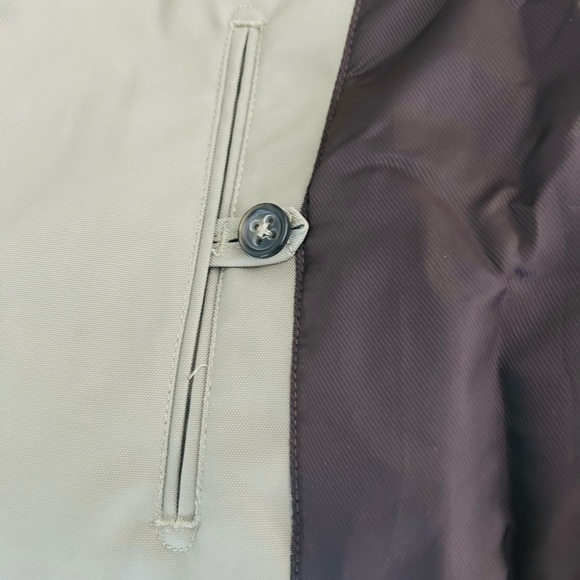Banana Republic Men’s Raincoat Jacket - Picture 10 of 11